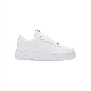 Womens Air Force 1 pixel white